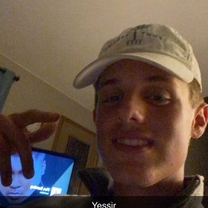 Meet your Posher, Ethan